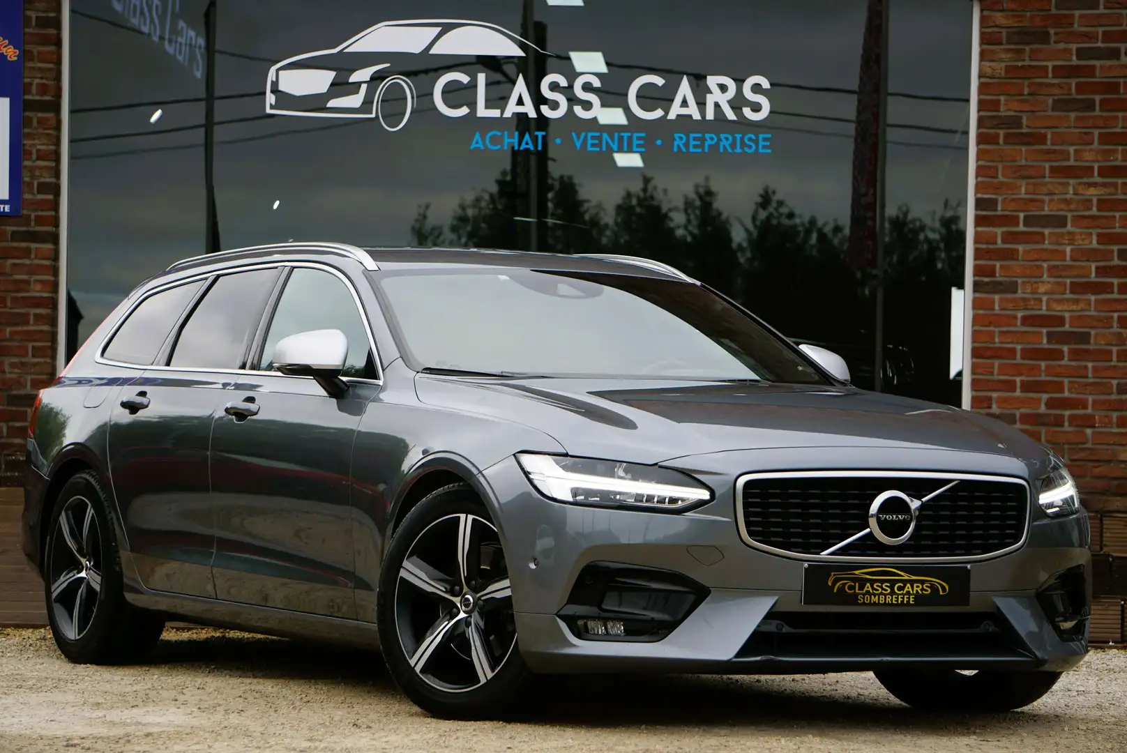 Volvo V90 2.0 D4 R-Design BOITE-AUTO NAVI-CAM 1 MAIN Gris - 2
