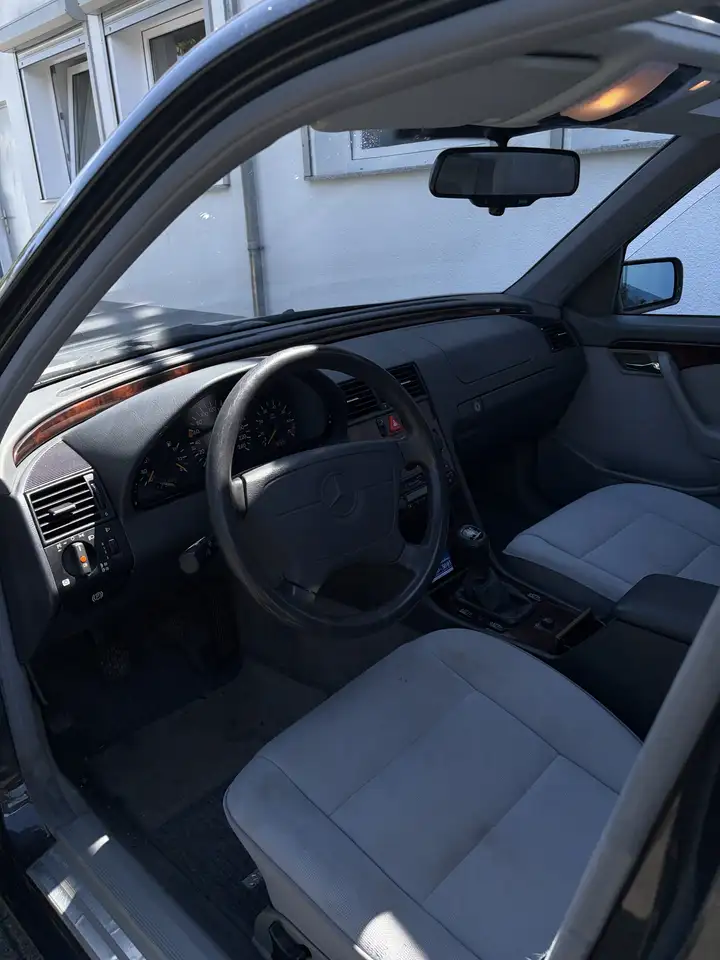 Mercedes-Benz C 200 Classic, foto 10