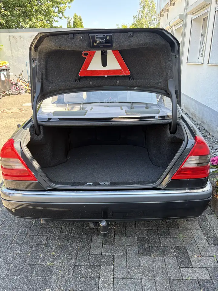 Mercedes-Benz C 200 Classic, foto 12