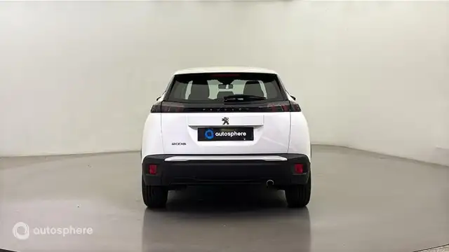 Peugeot 2008 view 6