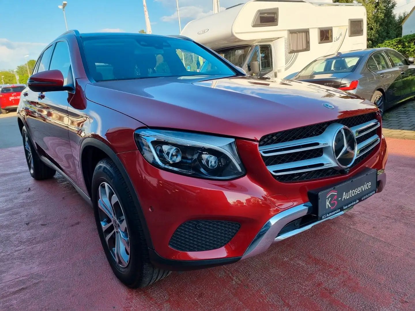 Mercedes-Benz GLC 220 d 4Matic- Panaroma-Standheizung-Head -Up Rosso - 2