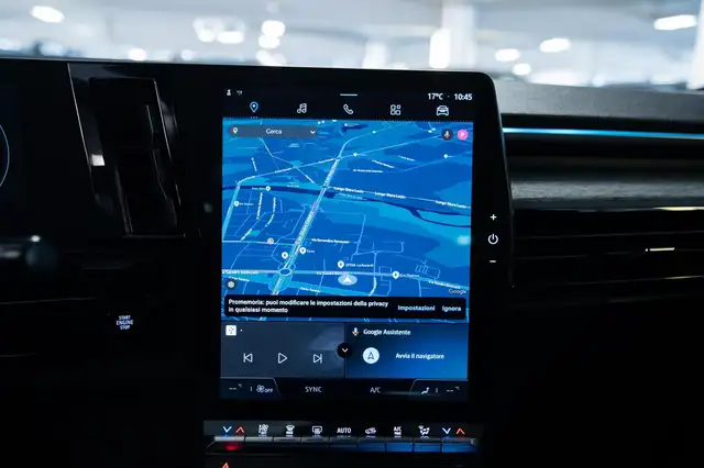 Renault Austral view 10