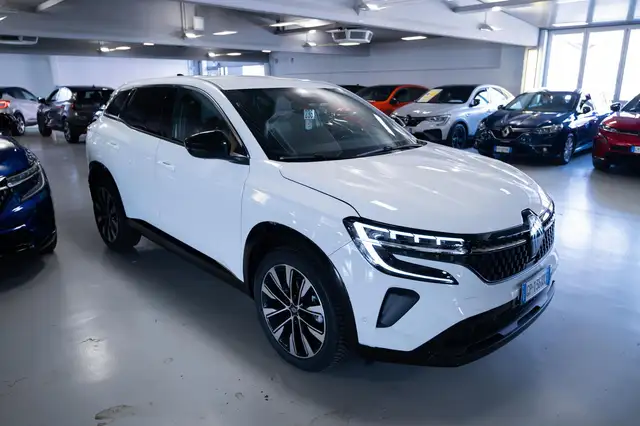 Renault Austral view 15