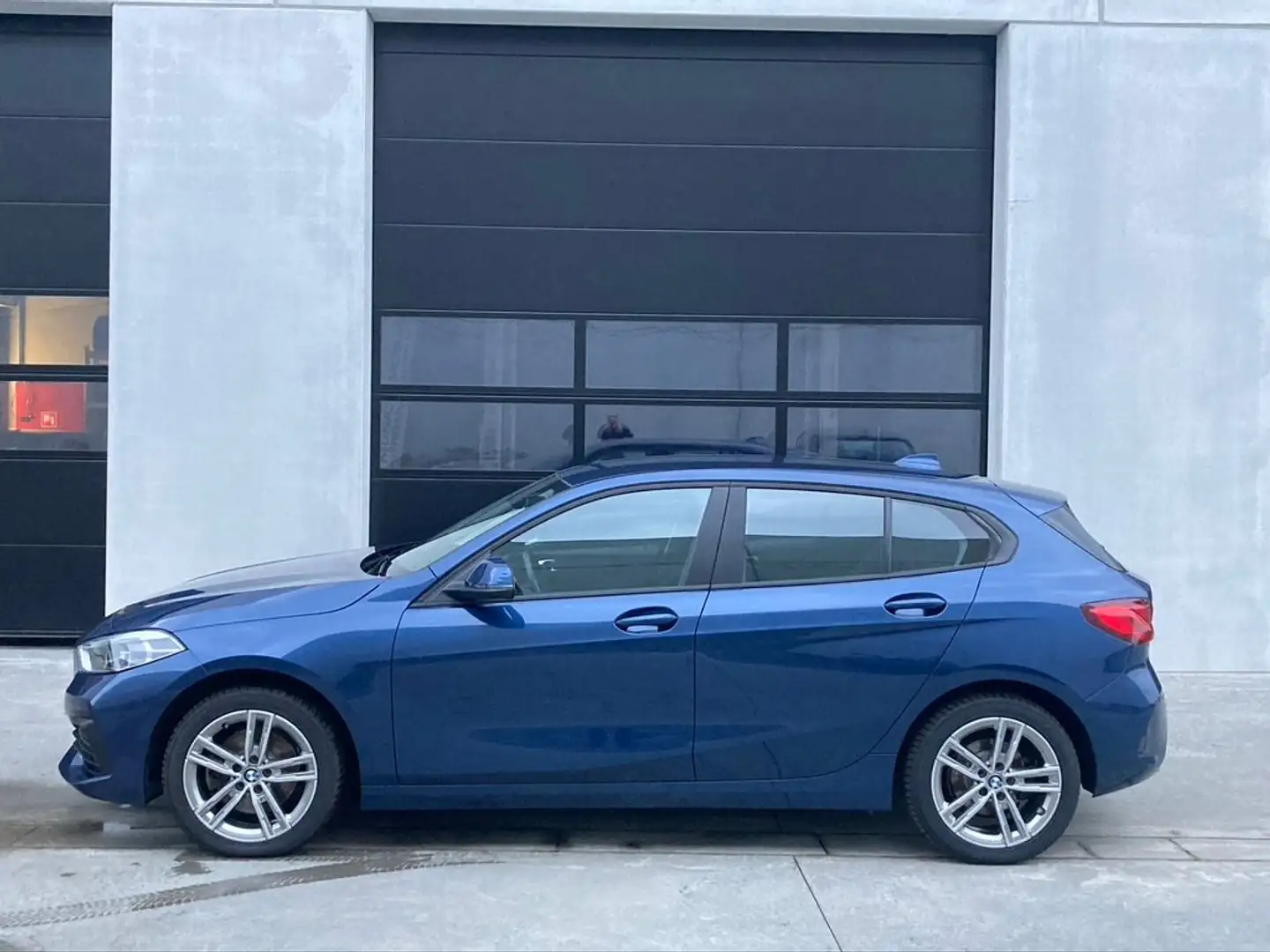 BMW 116 i/LED/17"/PDC/Navi/DAB/2 Jaar Garantie - 1