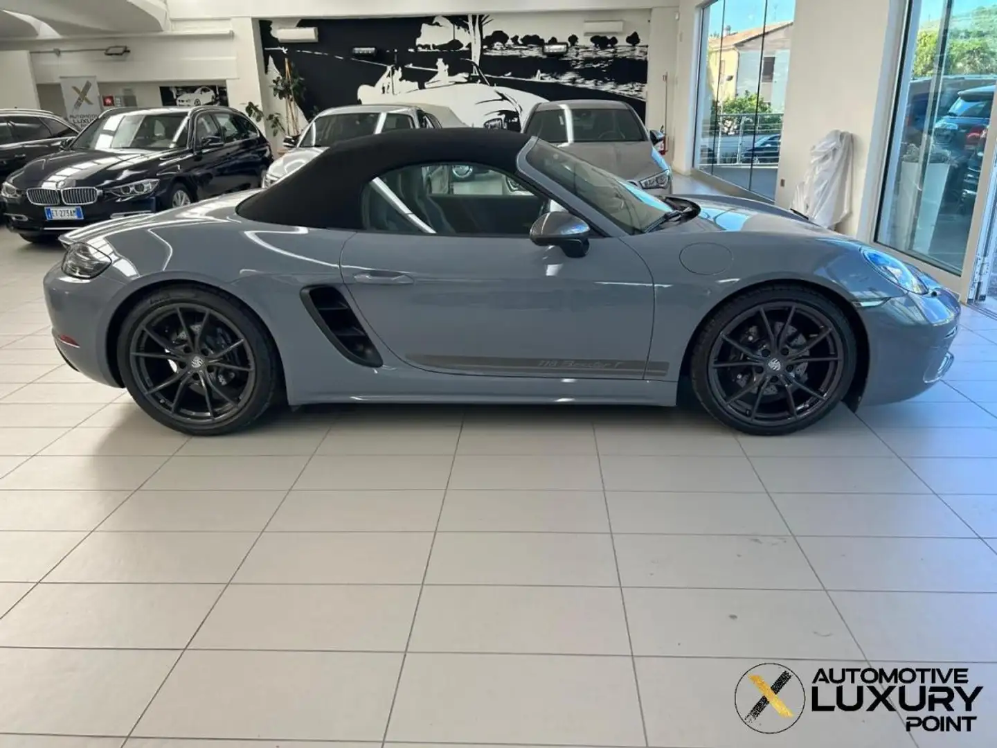 Porsche Boxster 718  T Grigio - 2
