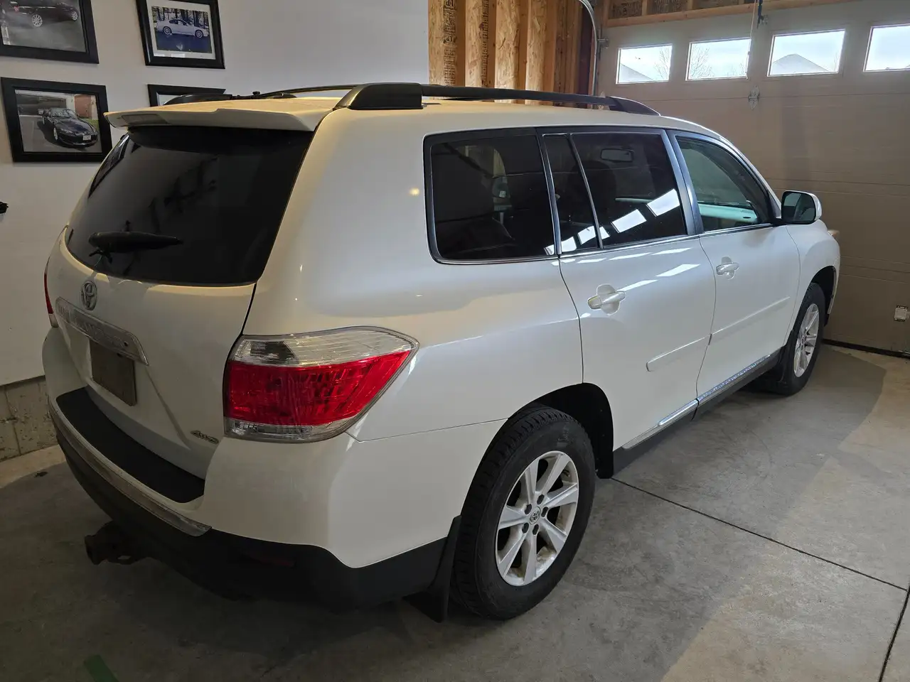 Toyota Highlander снимка Toyota Highlander