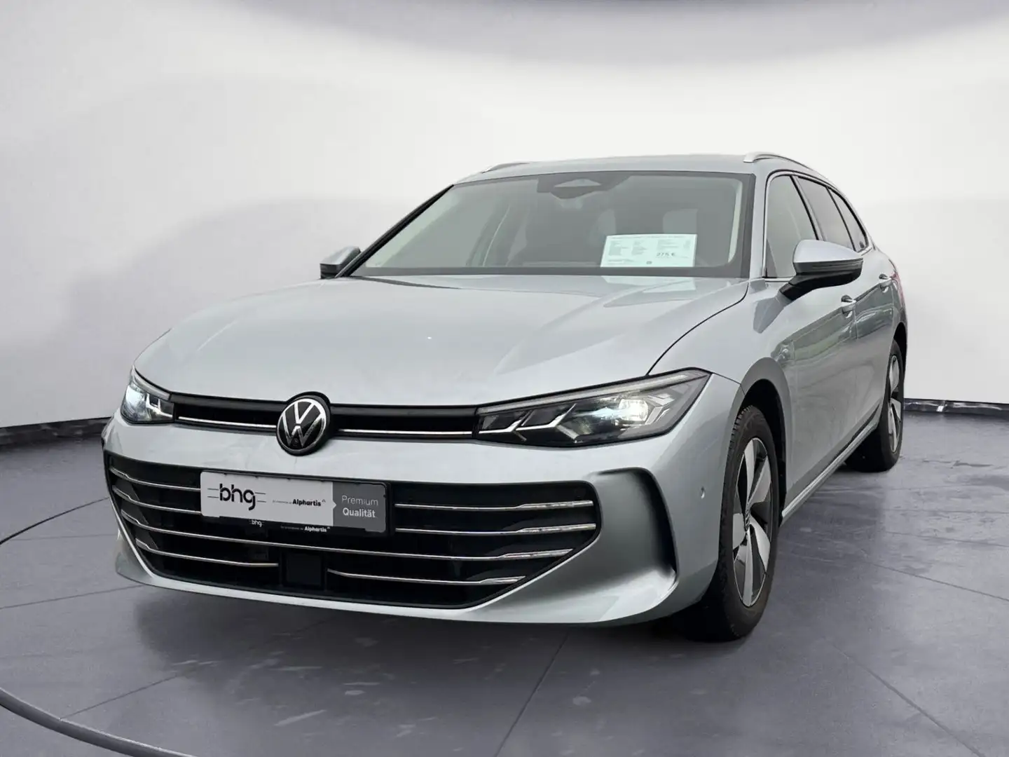 Volkswagen Passat Variant 1.5 eTSI Business DSG ACC AHK SHZ Silber - 2