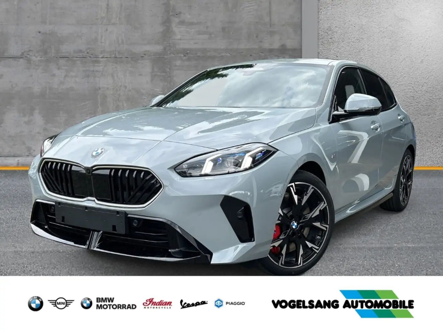 BMW 123 i XDRIVE Sportpaket HUD AD AHK-abnehmbar Navi Digi Šedá - 1