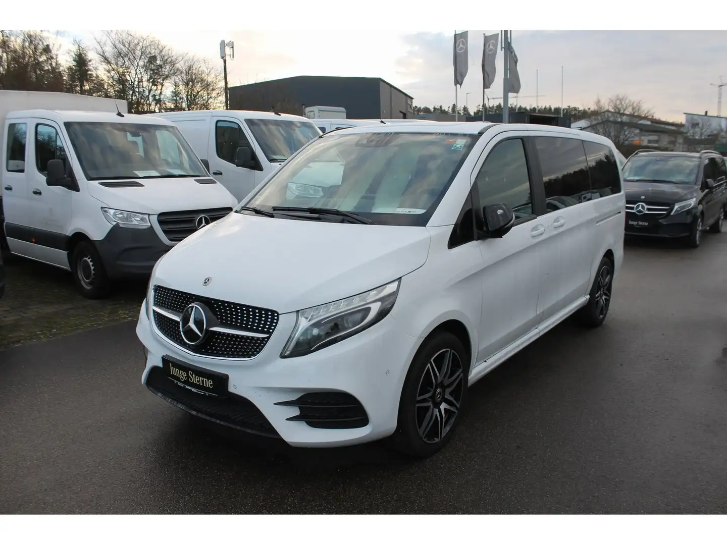 Mercedes-Benz V 300 d 4MATIC EDITION+AMG+Standheiz+LED+7-Sitz Weiß - 2