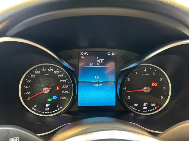 Mercedes-Benz C view 13