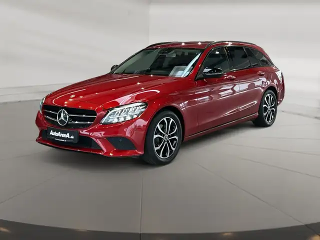 Mercedes-Benz C view 2