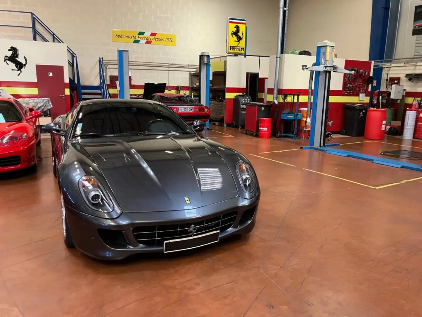 Ferrari 599 HGTE Grau - 2