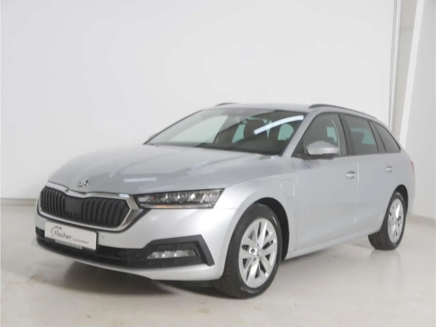 Skoda Octavia Combi 1.4 TSI iV Ambition DSG LED/NAV Silber - 2