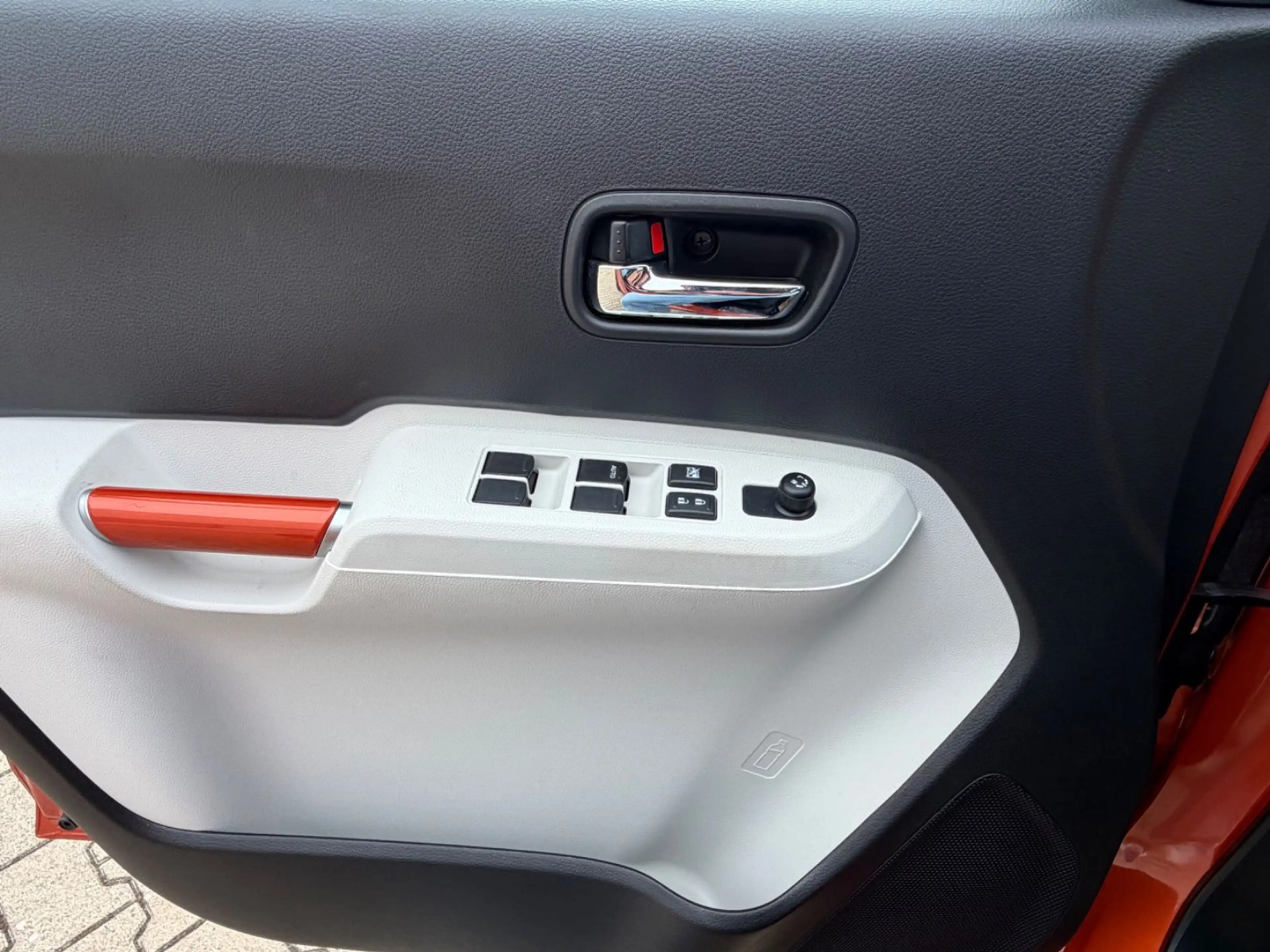 Suzuki Ignis 1.2 Comfort+ Autom CAM SHZ LED Carplay NAV — photo 12
