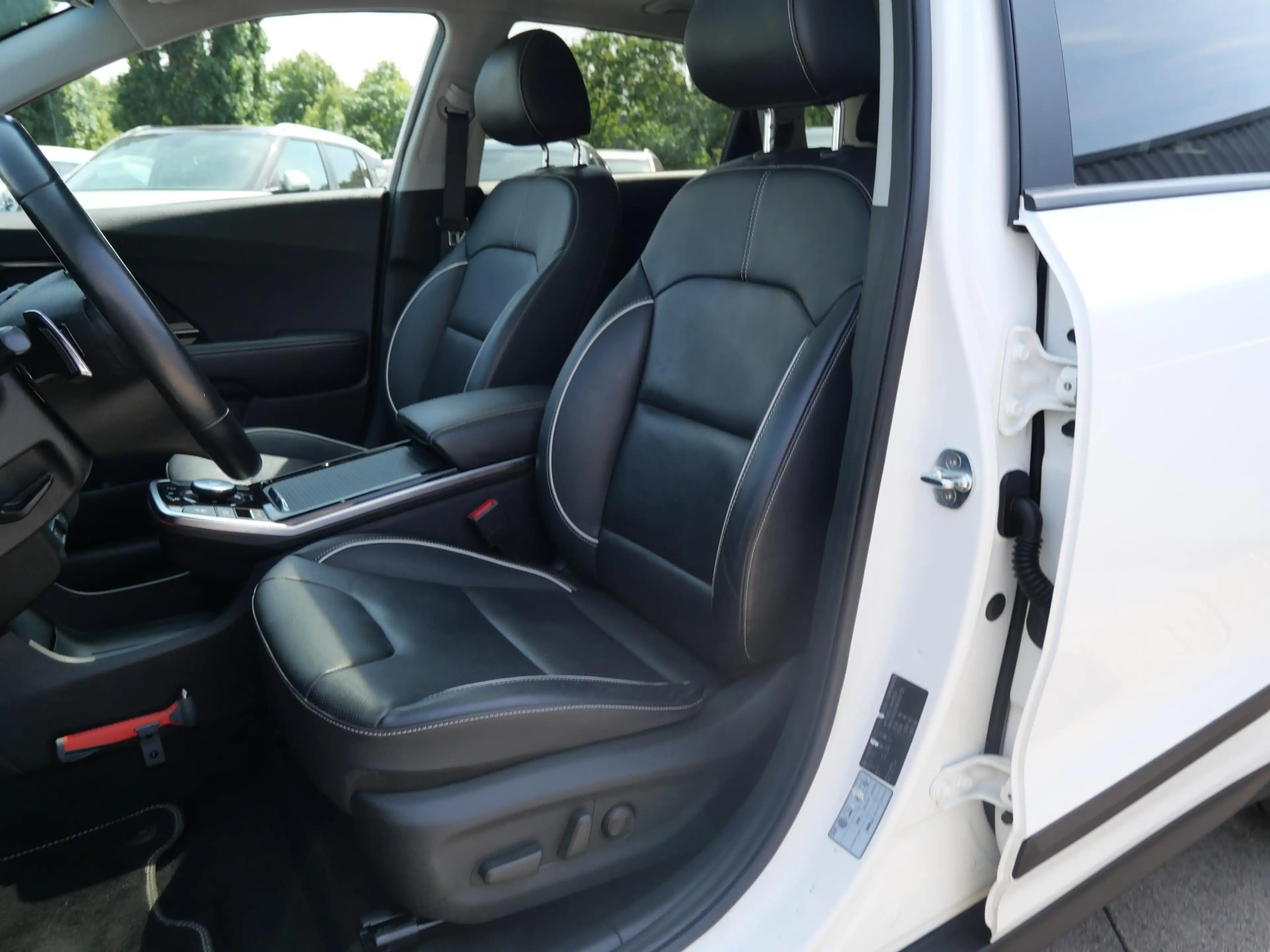 Kia e-Niro ExecutiveLine 64 kWh | Stoel Verkoeling | Schuif/K — photo 8