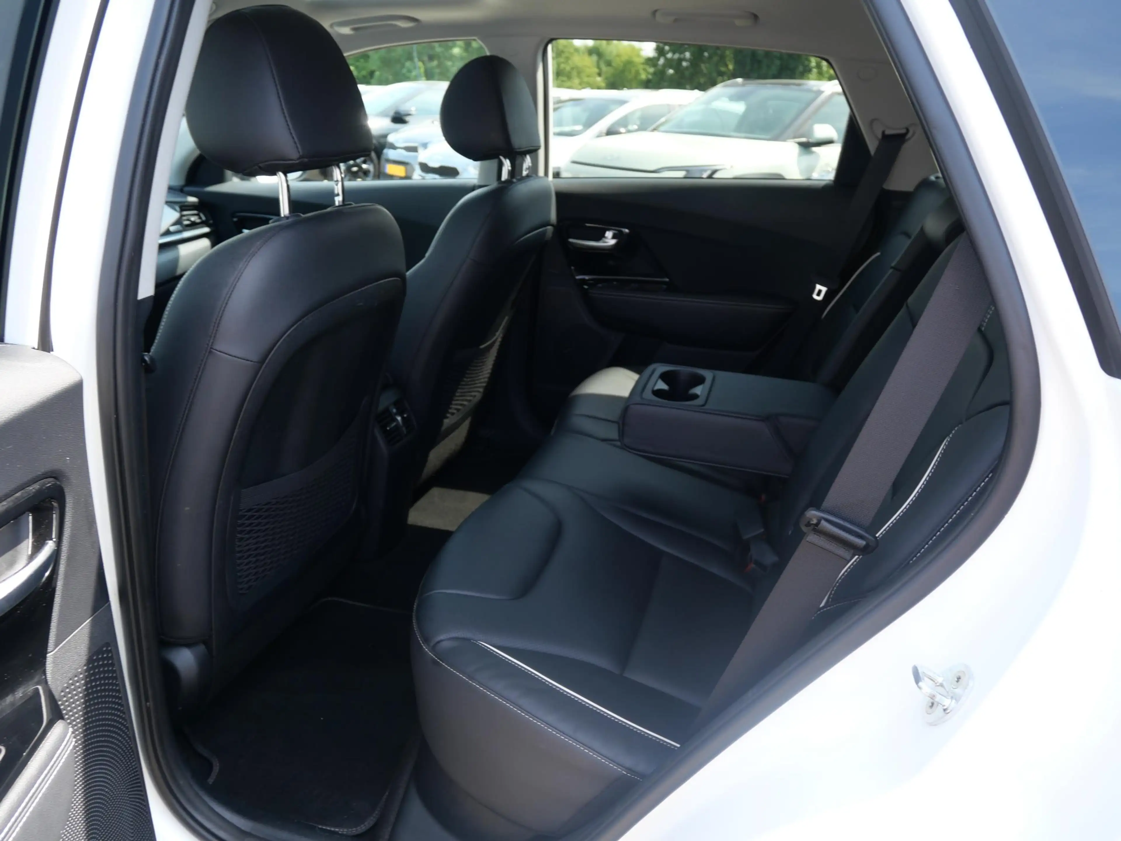 Kia e-Niro ExecutiveLine 64 kWh | Stoel Verkoeling | Schuif/K — photo 11