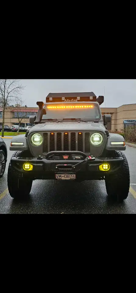 Jeep Gladiator снимка Jeep Gladiator