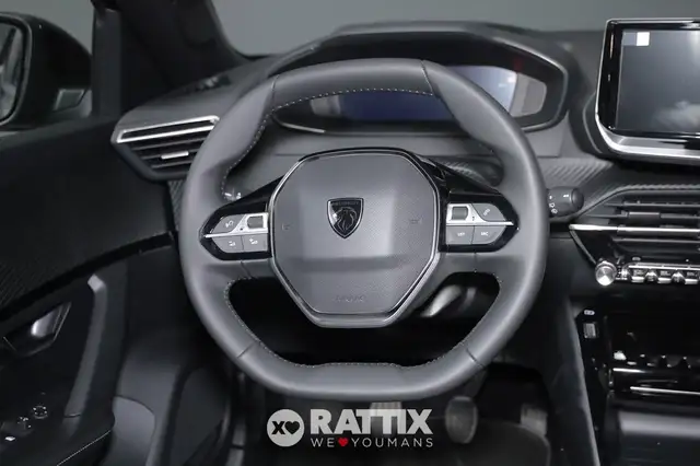 Peugeot 2008 view 9