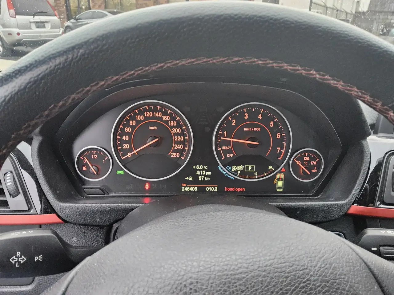 BMW 3 Series снимка BMW 3 Series