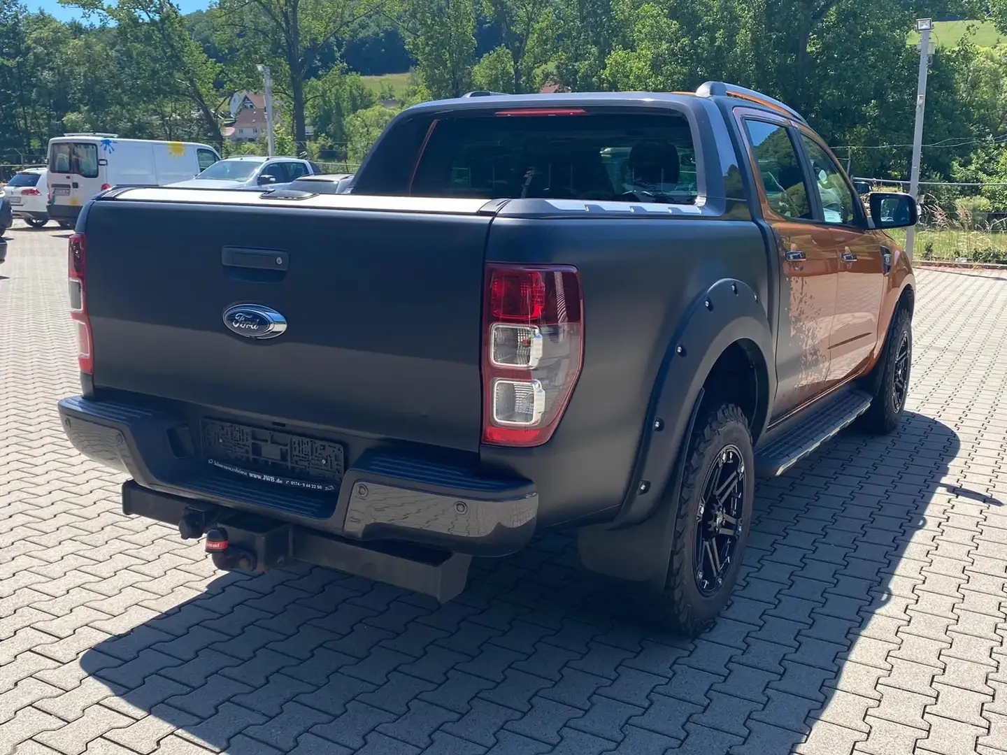 Ford Ranger Wildtrak 3,2 Rollo Np55t AHK foliert breit Tuff Arancione - 1