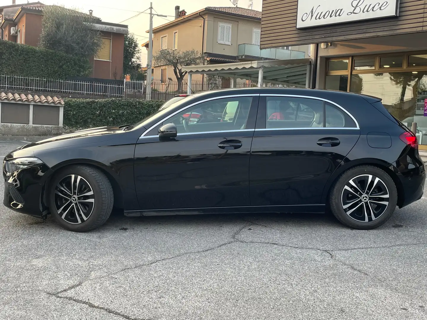 Mercedes-Benz A 180 Progressive Advanced Plus auto *GARANZIA* Schwarz - 2