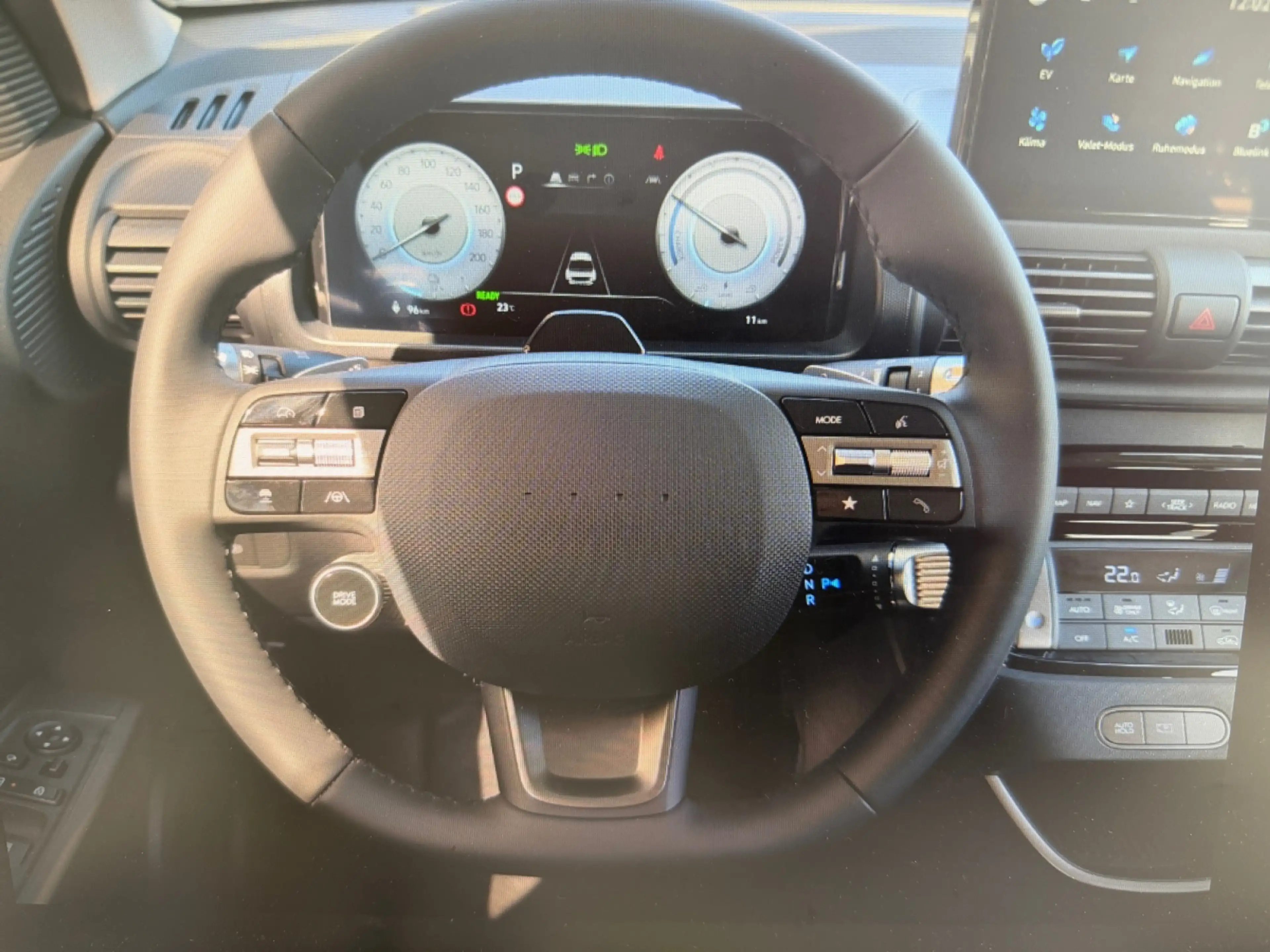 Hyundai Inster Smart Line 49kWh r5s42-P1 — photo 11