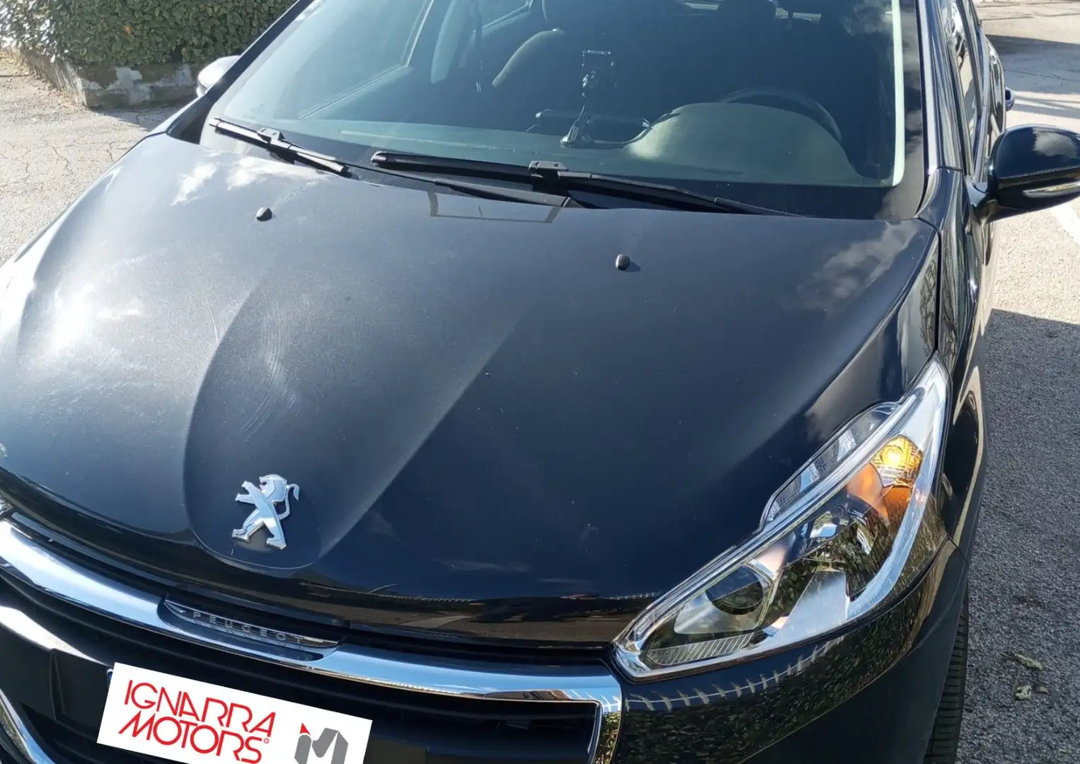Peugeot 208 208 5p 1.6 bluehdi Active 75cv FP958VV Grigio - 1