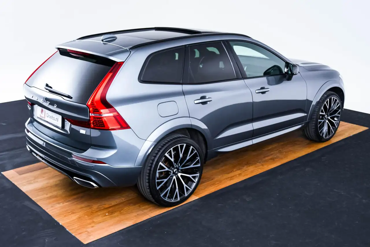 Volvo XC60 2.0 Recharge T6 AWD R-Design Trekhaak Panoramada, миниатюра 10