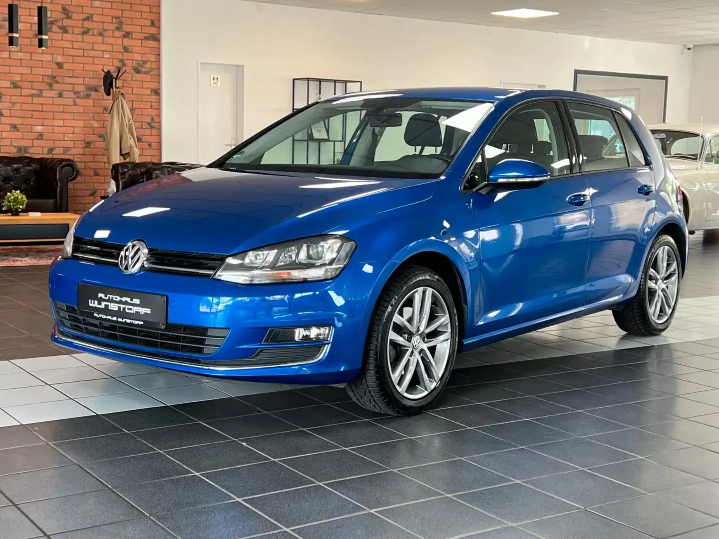 Volkswagen Golf VII Lim. Highline 1.4 TSI AHK/SHZ/PDC/LED/ Azul - 1