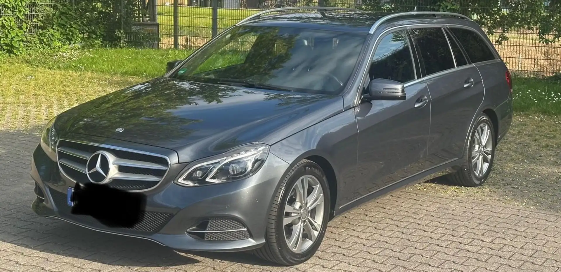 Mercedes-Benz E 250 E 250 T CDI Avantgarde Grau - 2