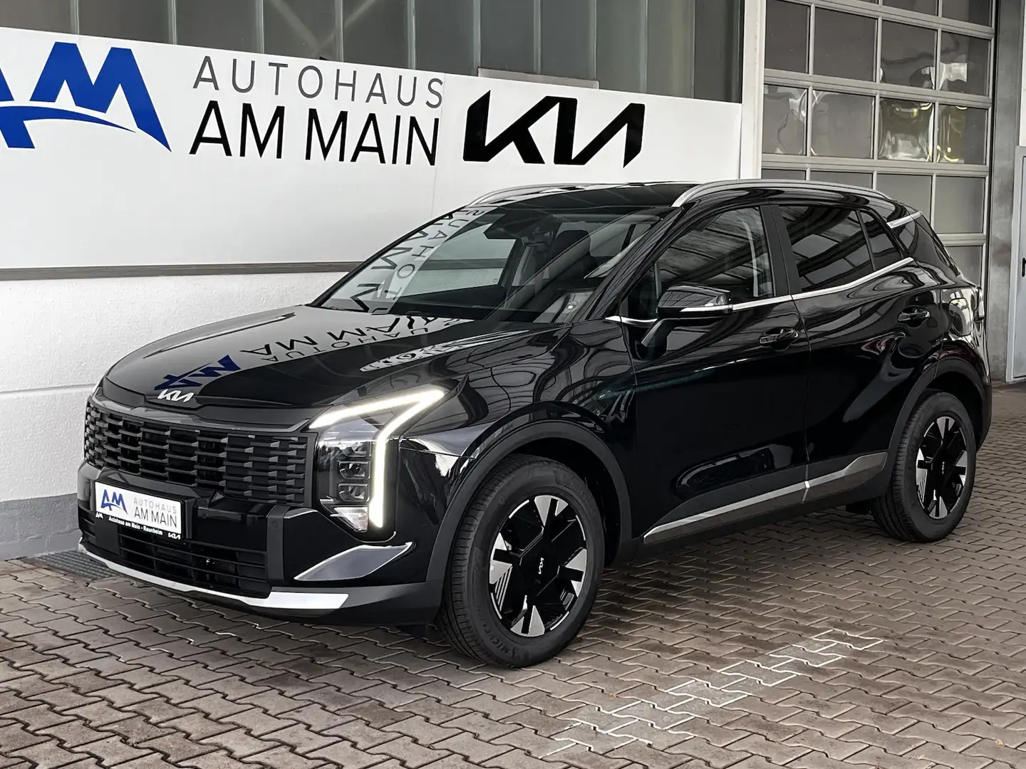 Kia Sportage 1.6T HEV DCT 2WD VISION | KOMFORT Schwarz - 2