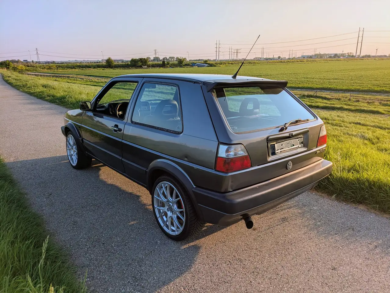 Volkswagen Golf GTD 2.0 TDI, foto 2