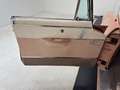 Chrysler New Yorker Deluxe Hardtop Gold - thumbnail 32