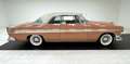 Chrysler New Yorker Deluxe Hardtop Gold - thumbnail 6