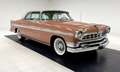 Chrysler New Yorker Deluxe Hardtop Gold - thumbnail 7