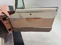 Chrysler New Yorker Deluxe Hardtop Gold - thumbnail 33