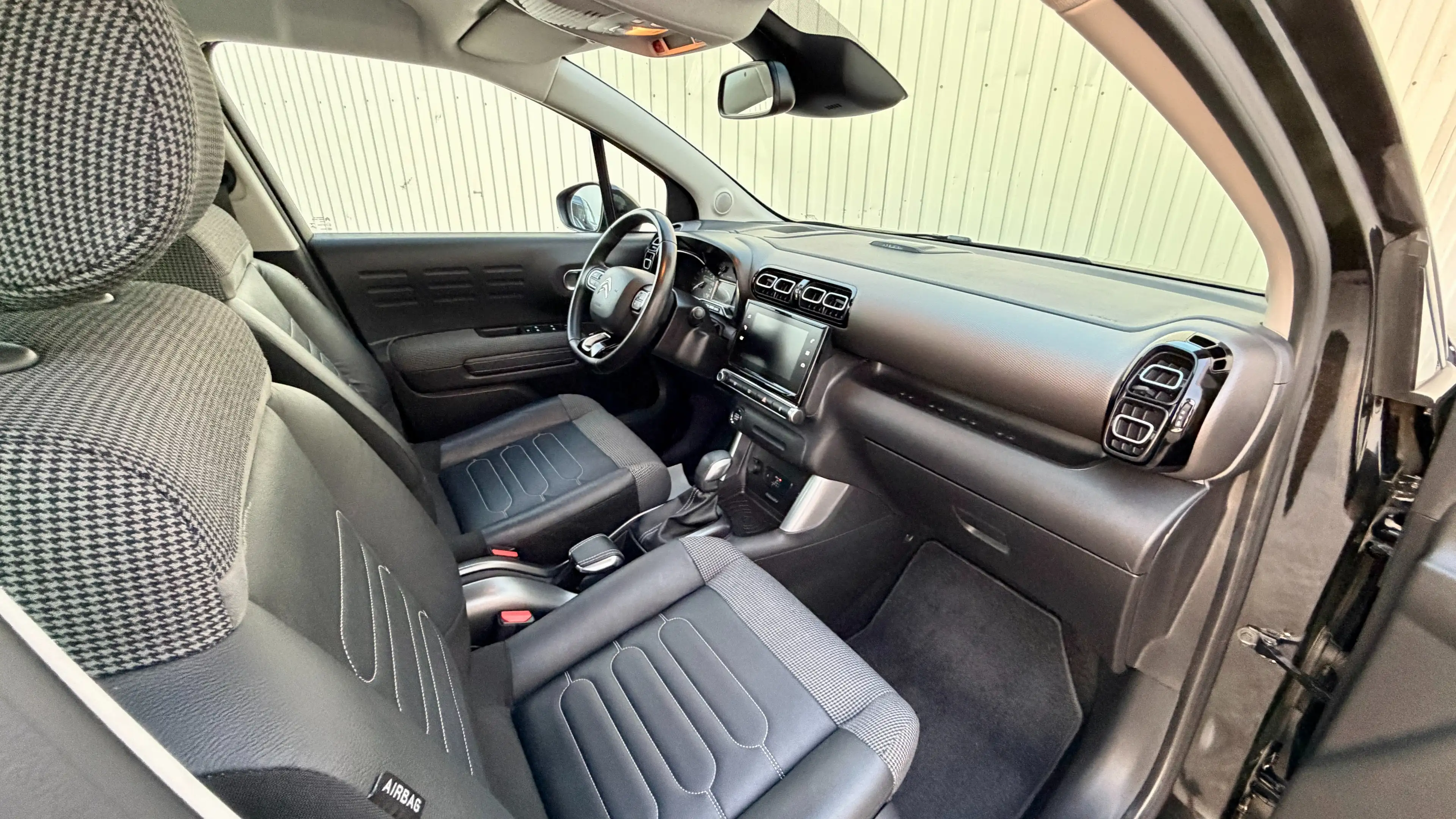 Citroen C3 Aircross Shine Automatik — photo 13