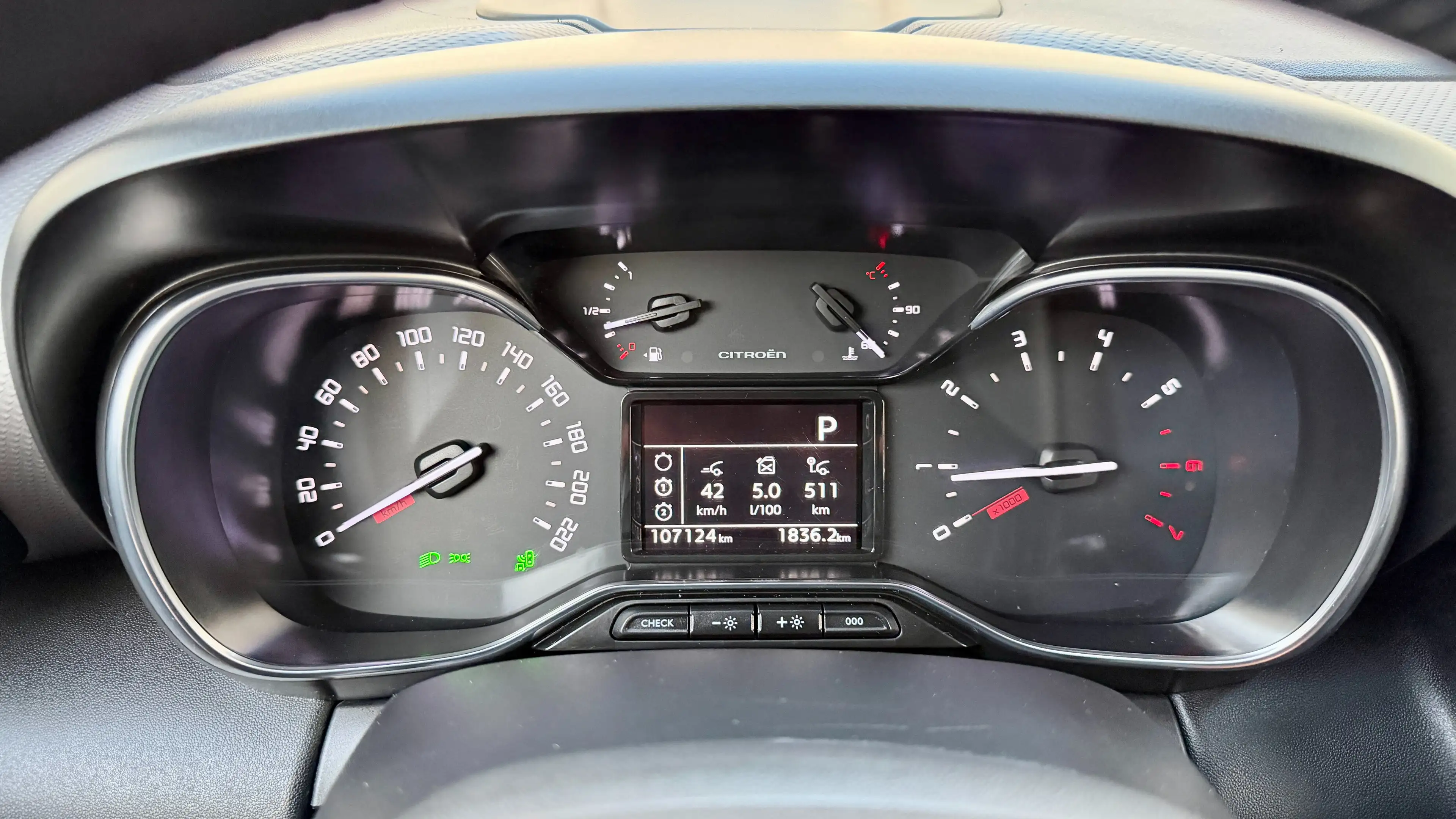 Citroen C3 Aircross Shine Automatik — photo 10