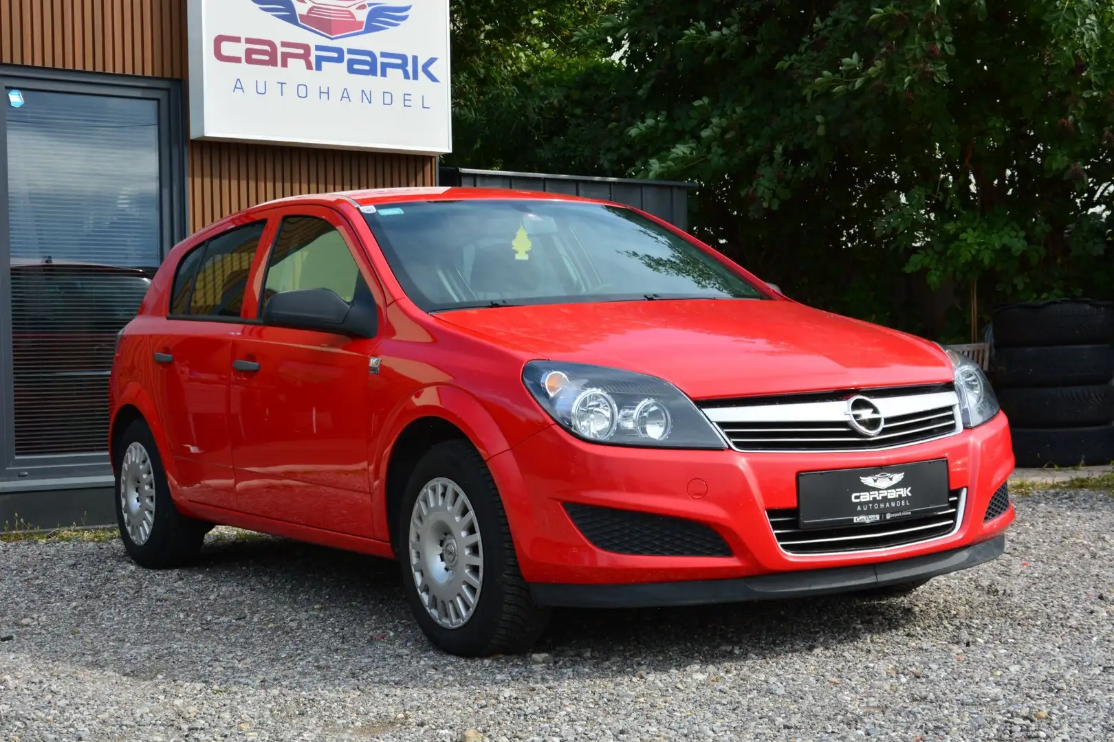 Opel Astra 1,4 Austria Edition Rot - 1