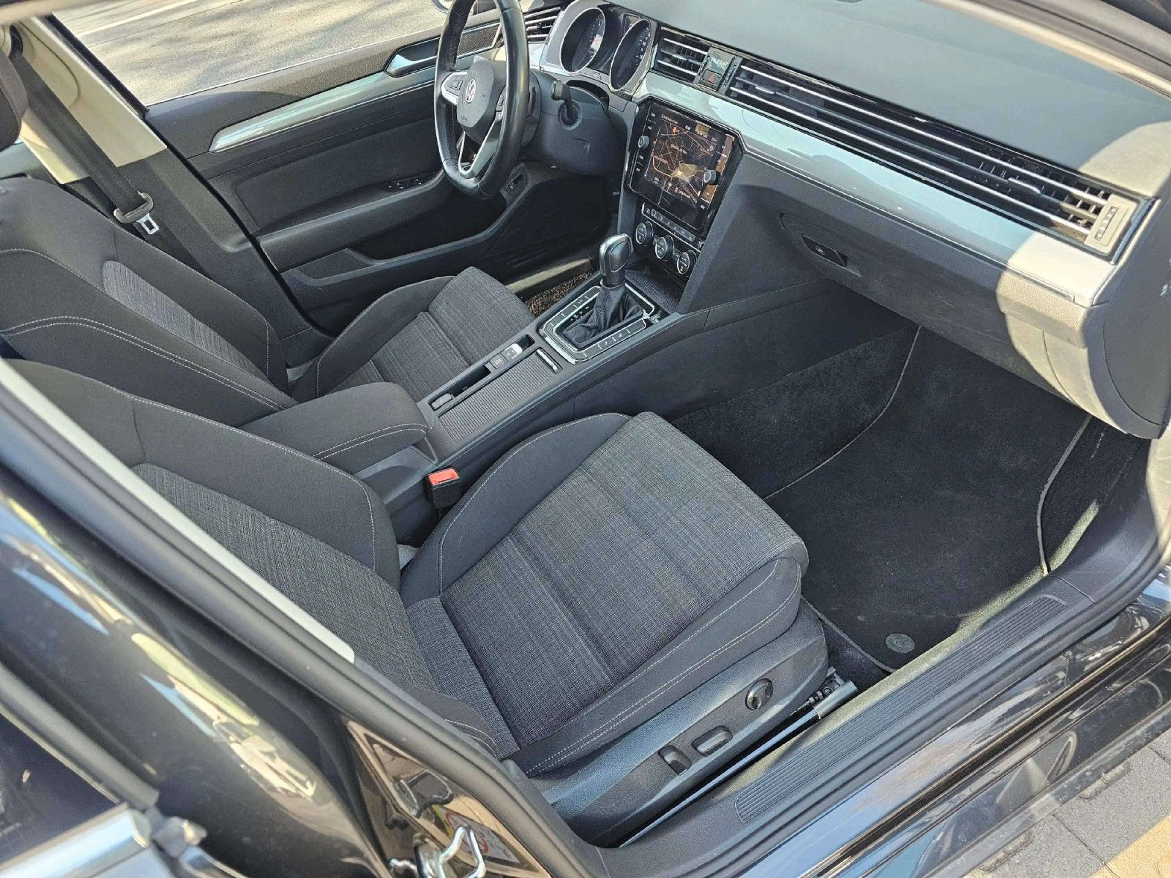 Volkswagen Passat Variant Business,Auto,Klimaaut,NAV,Kamira — photo 16