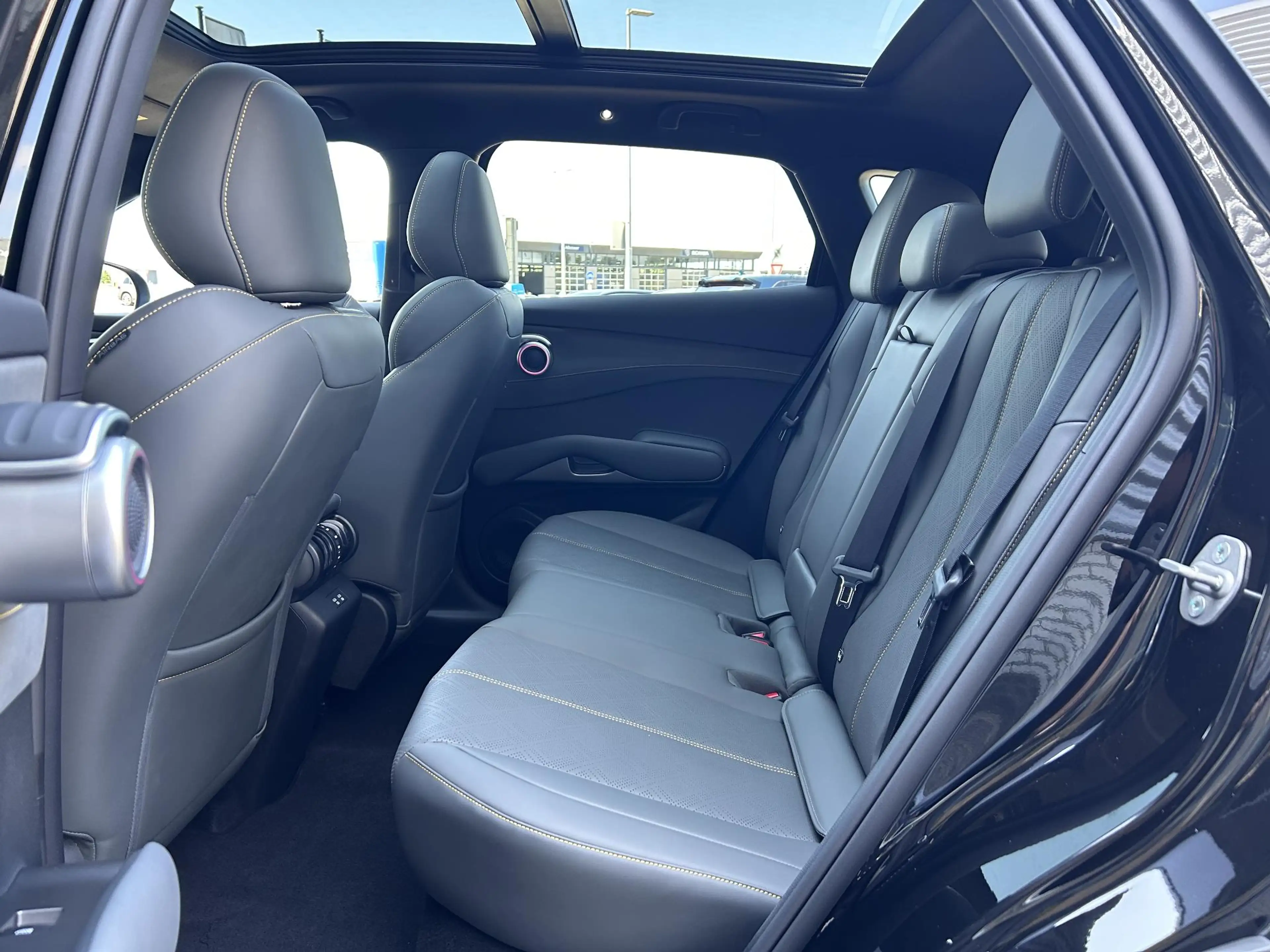 BYD Atto 3 EVO Excellence 74.8 kWh — photo 7