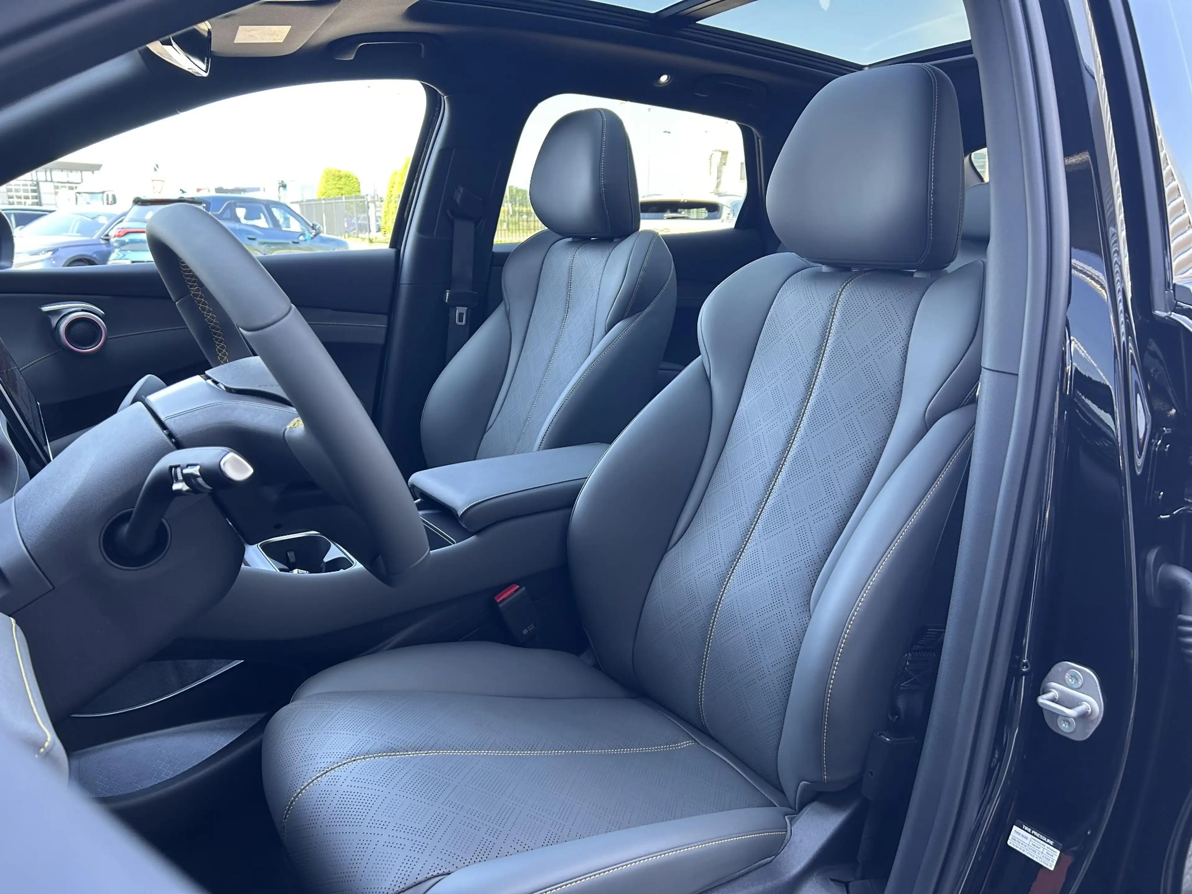 BYD Atto 3 EVO Excellence 74.8 kWh — photo 6