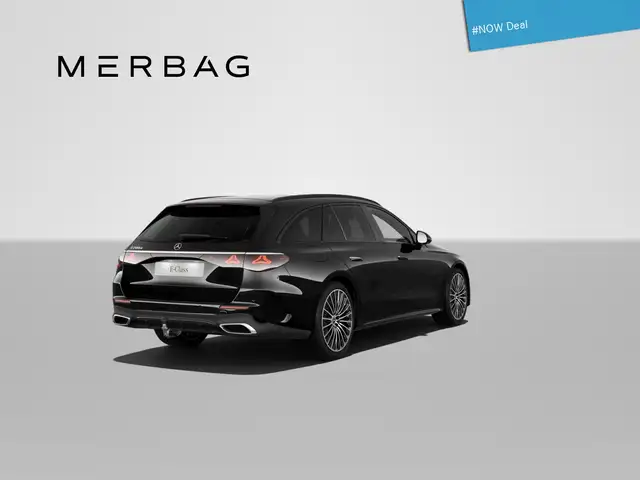 Mercedes-Benz E-Class view 3