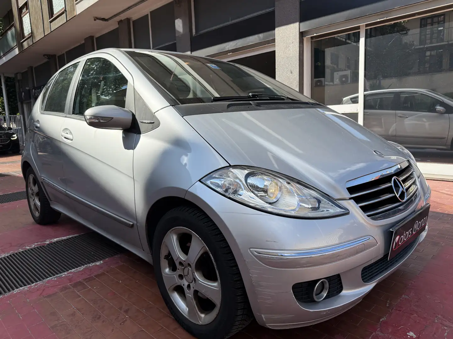 Mercedes-Benz A 150 Classe A - W/C 169 Avantgarde- unico pro Gris - 1