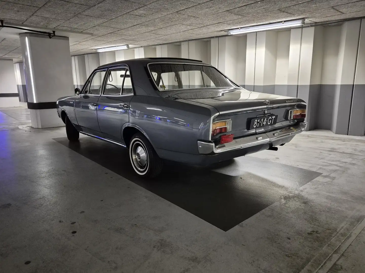 Opel Rekord 1700 1968 Gris - 2