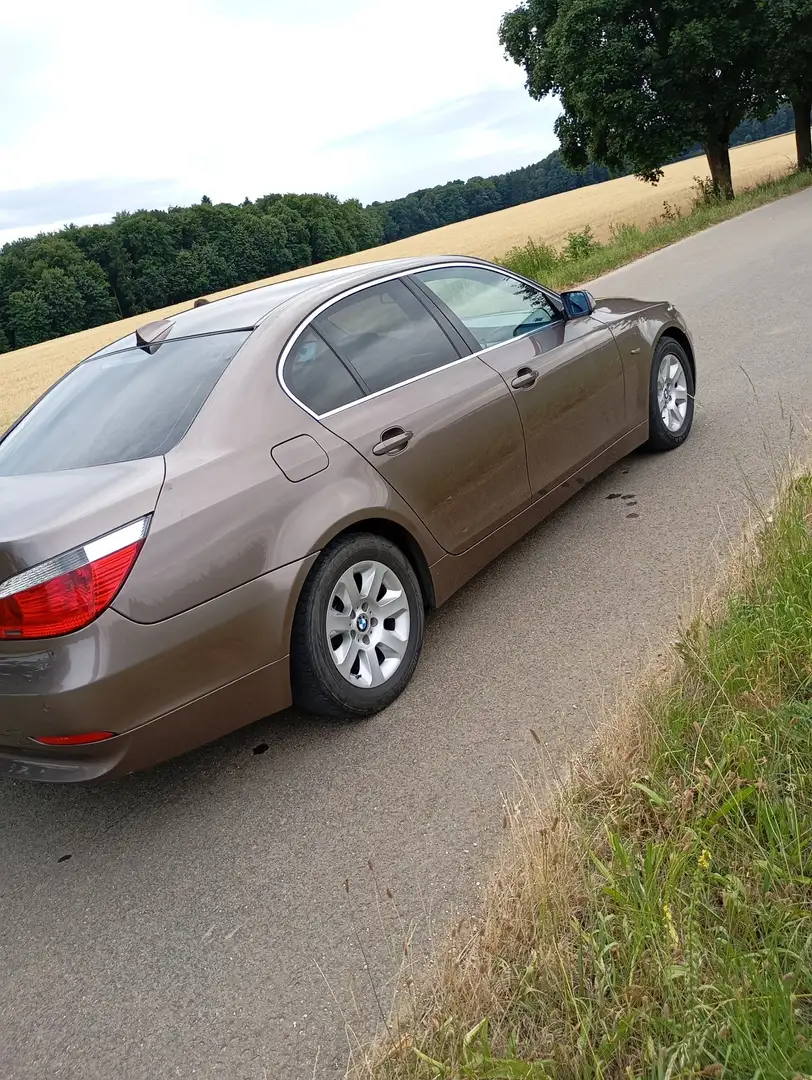 BMW 525 BMW 525 i - 2