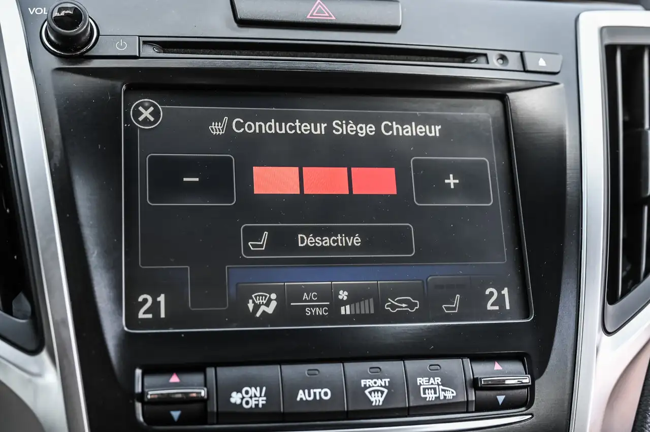 Acura TLX снимка Acura TLX