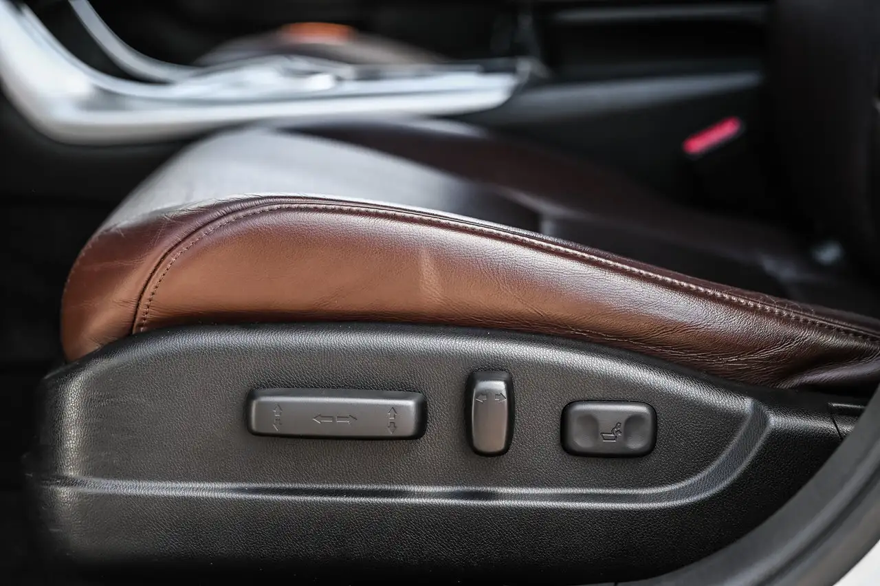 Acura TLX снимка Acura TLX