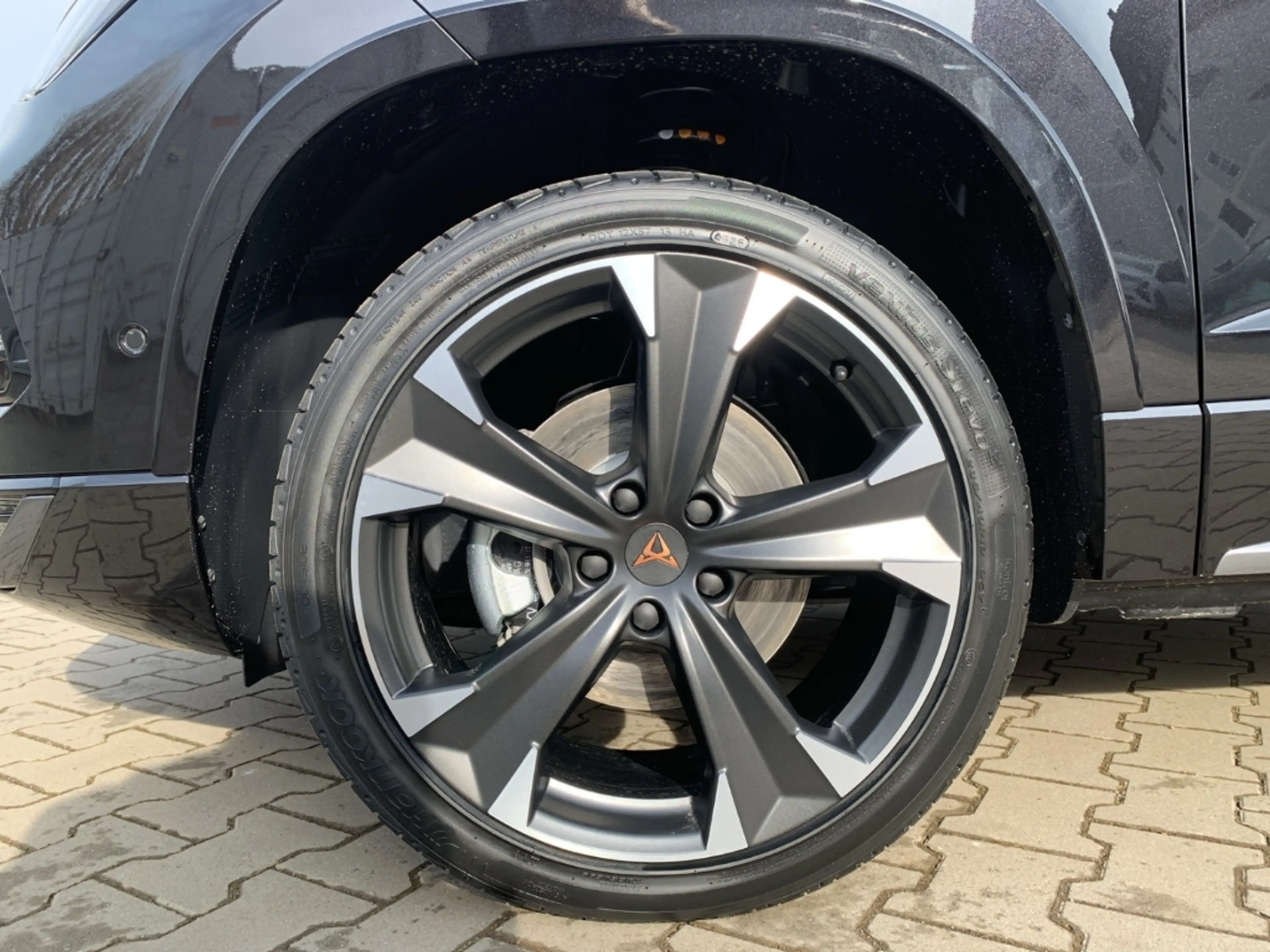 CUPRA Ateca 1.5 TSI DSG NAVI+ACC+LED+SHZ+KAMERA+19 — photo 13