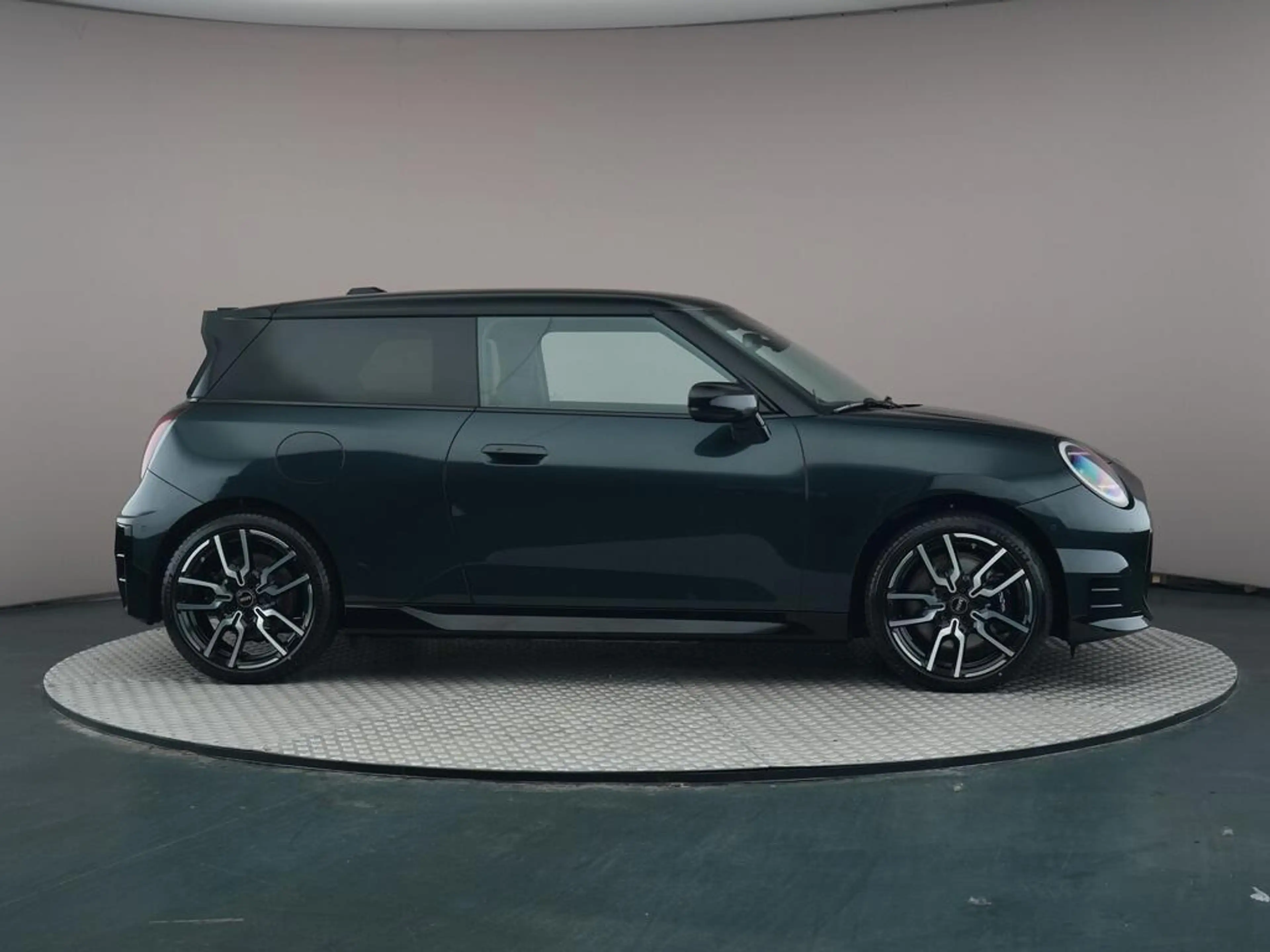 MINI John Cooper Works SE Cooper M 54.2 kWh — photo 7